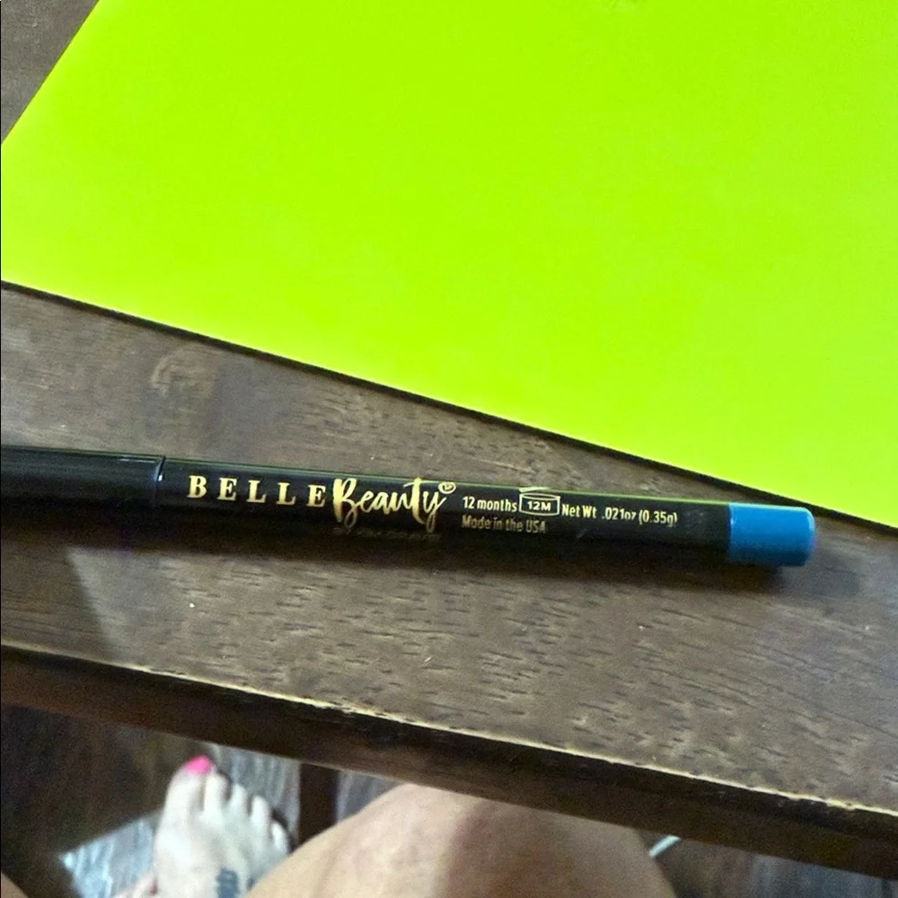 Definabelle Kajal Waterproof Eyeliner in deep teal